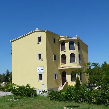 Ana Starigrad Paklenica