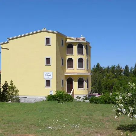 Apartment Ana Starigrad Paklenica