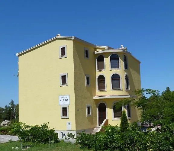 Ana Starigrad Paklenica